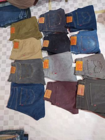 Levis 501 Jeans