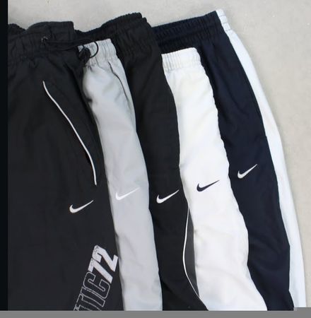 Special Vintage Nike Trackpants