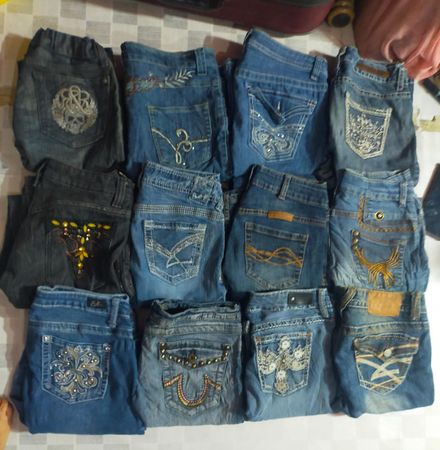 JEANS NON MARQUÉS FEMME À PORTER TOTAL 13 PIÈCES (ID 369)