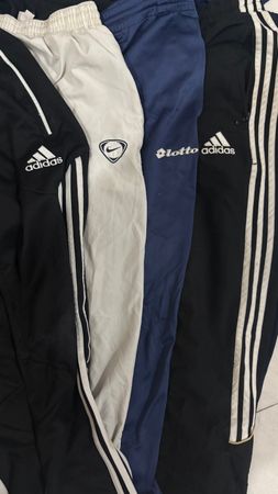 Marken-Trainingshosen