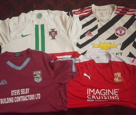 Football Shirts 19pcs