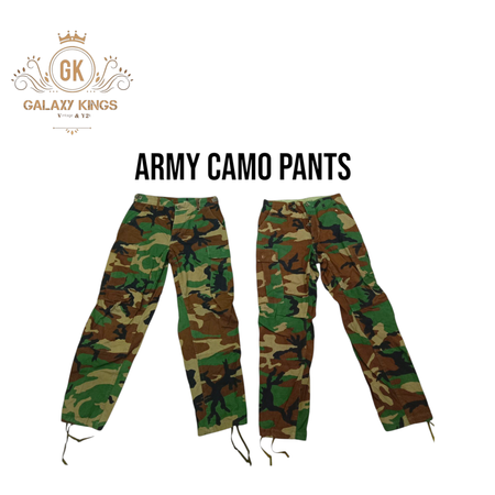 Pantaloni mimetici militari