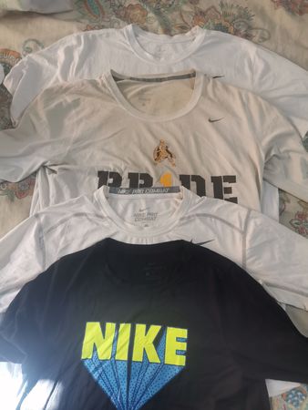 150 Piece Nike T-Shirt Bundle