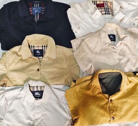 Burberry short trench coats 16 pcs