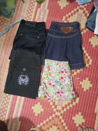American, EAGEL AND OTHER MIX BRANDS WOMEN WEAR MINI SKIRTS (ID 466)
