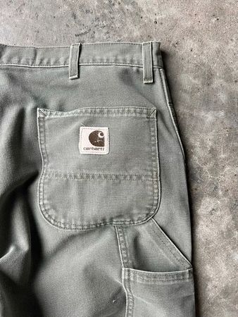 Carhartt und Dickies Hosen