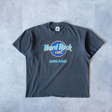 T-shirt Hard Rock/Pull&Bear/Branded 33 pièces