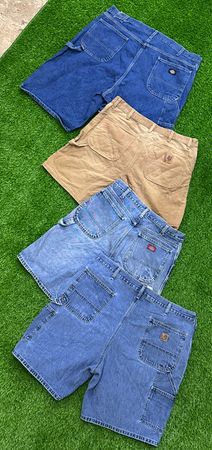 Carhartt and dickies shorts 33 pieces