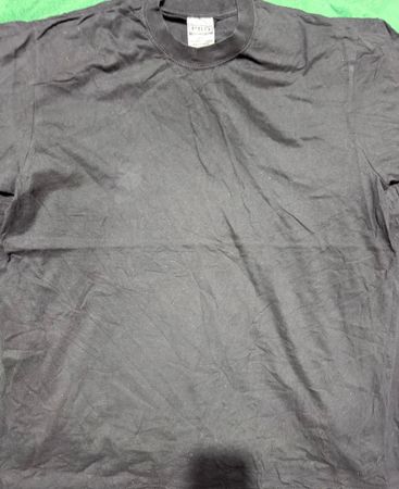 Plain T shirts 50 pieces