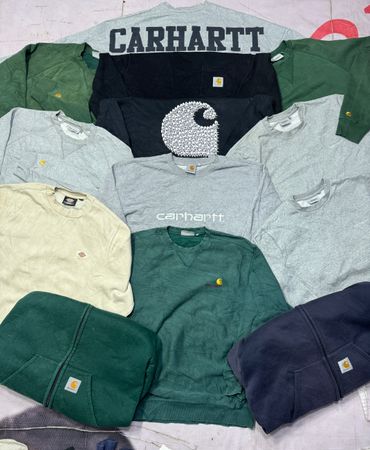 Vintage Carhartt sweatshirts