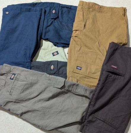 Shorts, pantalons et T-shirt Dickies