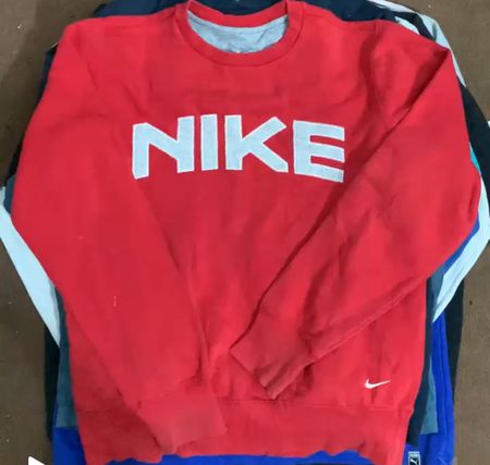 Branded sweatshirt 10 pieces