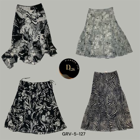 Vintage Y2K Black Printed Poly Skirt – 2000s Aesthetic (GRV-5-127)