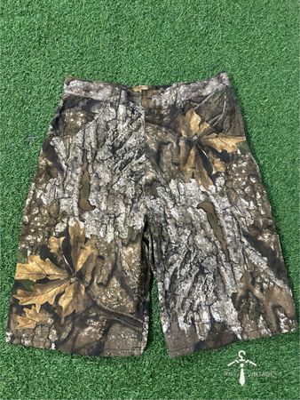 Shorts à imprimé jungle style rework Carhartt