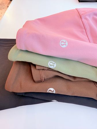 Lululemon Mix 150 pcs