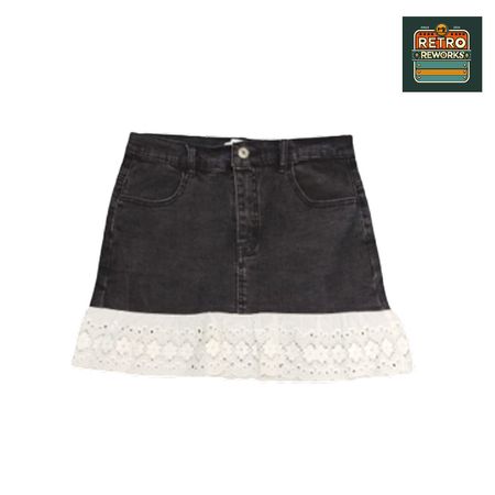 Saia Jeans com Renda Reciclada SS25