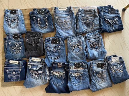 Miss me - Rock Revival & True religion  jeans - 118 piece  - Bootcut/ flared