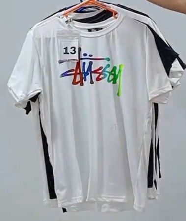 T-shirt Stussy imprimé relooké CR555 Homme