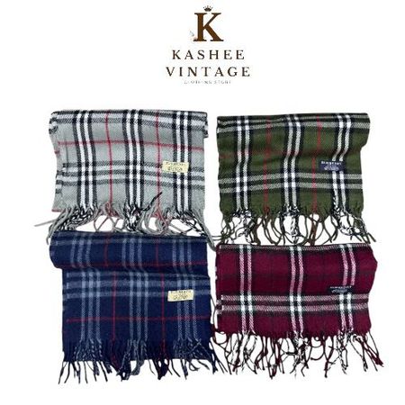 Vérifiez les écharpes Burberry 20 pièces.