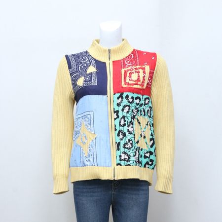 Pull CR-99 recyclé avec des patches bandana