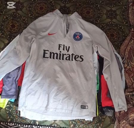 T-shirt à manches longues de football B25p15