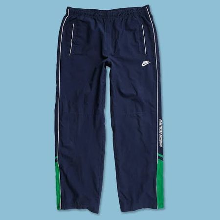 Authentic Nike Trackpants (baggy)