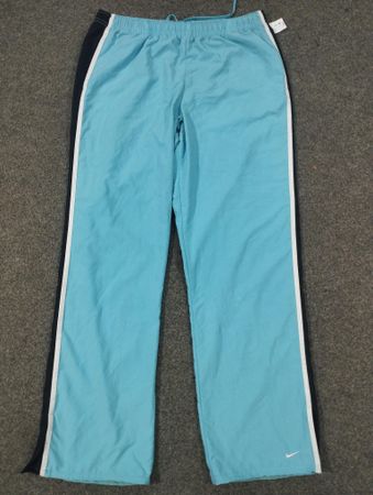 本物のヴィンテージ Nike トラックパンツ