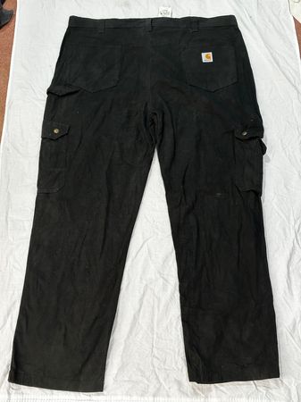 Men's carhartt cargo pants and one cargo shorts