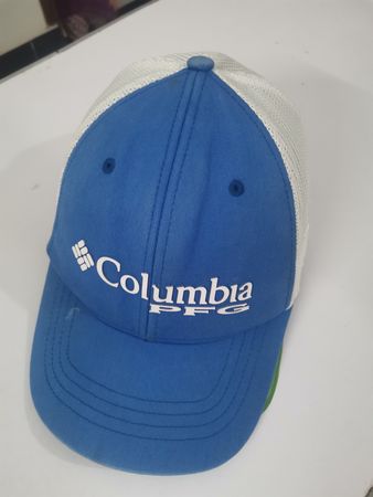 60x Columbia PFG US Polo Tommy Hilfiger Lacoste Caps | Trucker Y2K Vintage Modern Mix | Branded Hats Bulk Lot