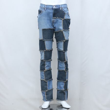 CR167 Upcycled Box Patch Levi's Denim Jeans