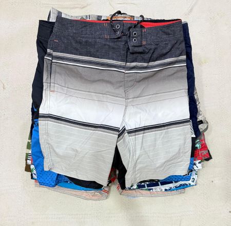 Hawaii Shorts 50 pieces