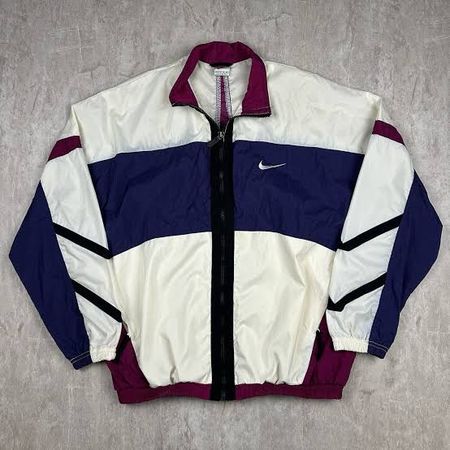 Nike Nylon Jacket 70 Pcs