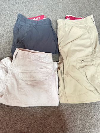 Mix brand shorts