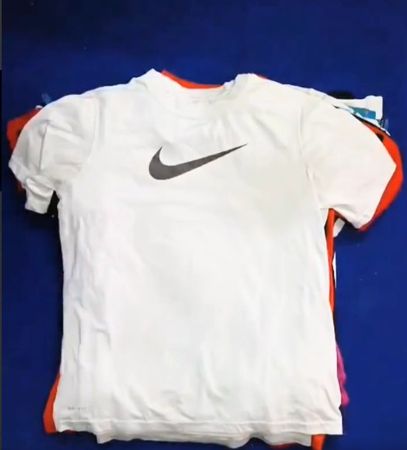 プレミアム Nike Tシャツ