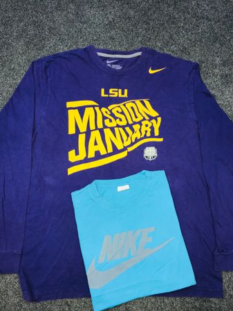 Vintage Nike T-Shirts