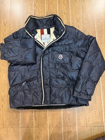 Vestes matelassées Moncler