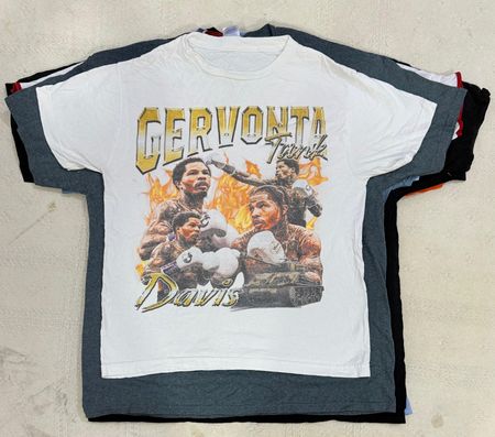 Camisas T estampadas