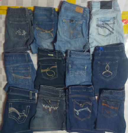 MUDD AND OTHER MIX BRANDS MINI SHORTS (ID 1209)