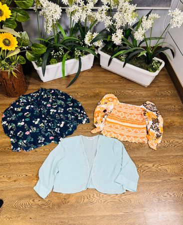 Beautiful long sleeves tops