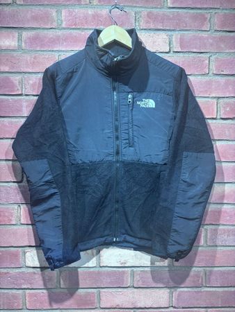 Mistura de Fleece e Jaqueta The North Face