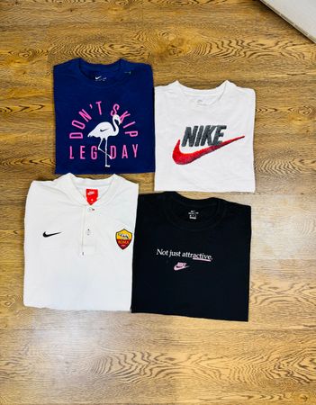 Camisetas de gola redonda Nike