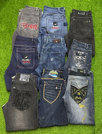 ヒップホップジーンズ