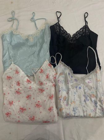 Robes Glissantes Y2K "L'Édition Vintage" SV-23