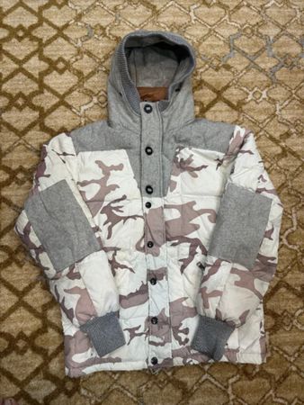 モンクレールダウンジャケット