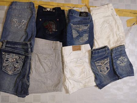 APT.9 AND OTHER BRAND MINI SHORTS (ID 670)