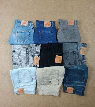 Levi's shorts premium quality.