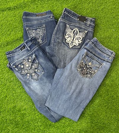 Y2K woman’s jeans 13 pieces