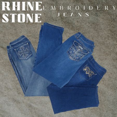 Rhinestone-Stickerei-Jeans