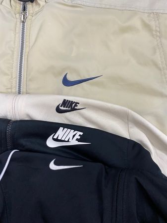 Giacche a vento Nike