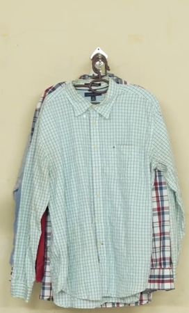 Tommy Hilfiger Button-Up – Preppy Classic